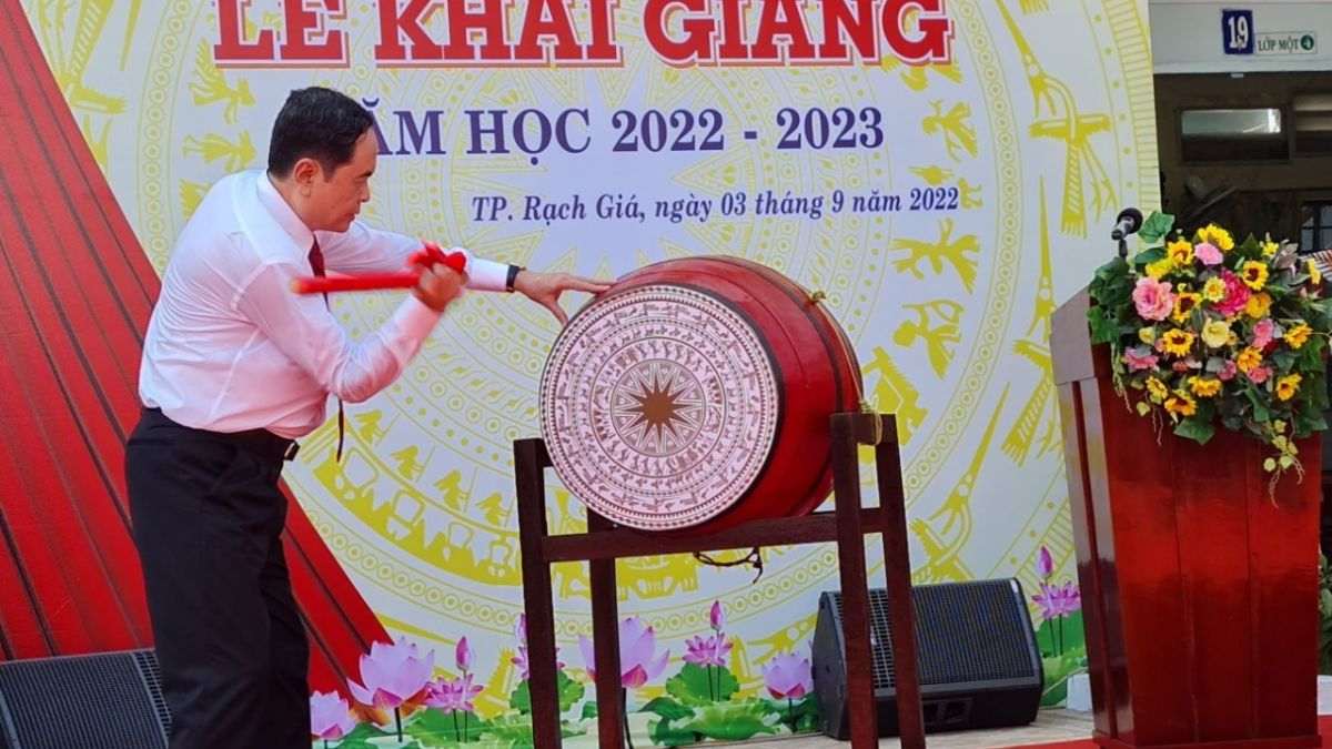 Ngày khai giảng năm học mới: Bí mật đằng sau lễ khai mạc giáo dục!