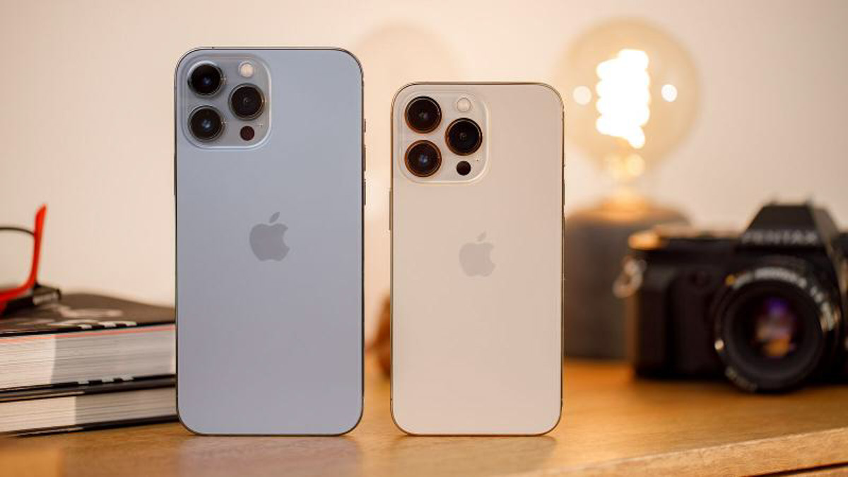 So sánh iPhone 12 Pro Max và 13 Pro Sforum.vn | Sforum