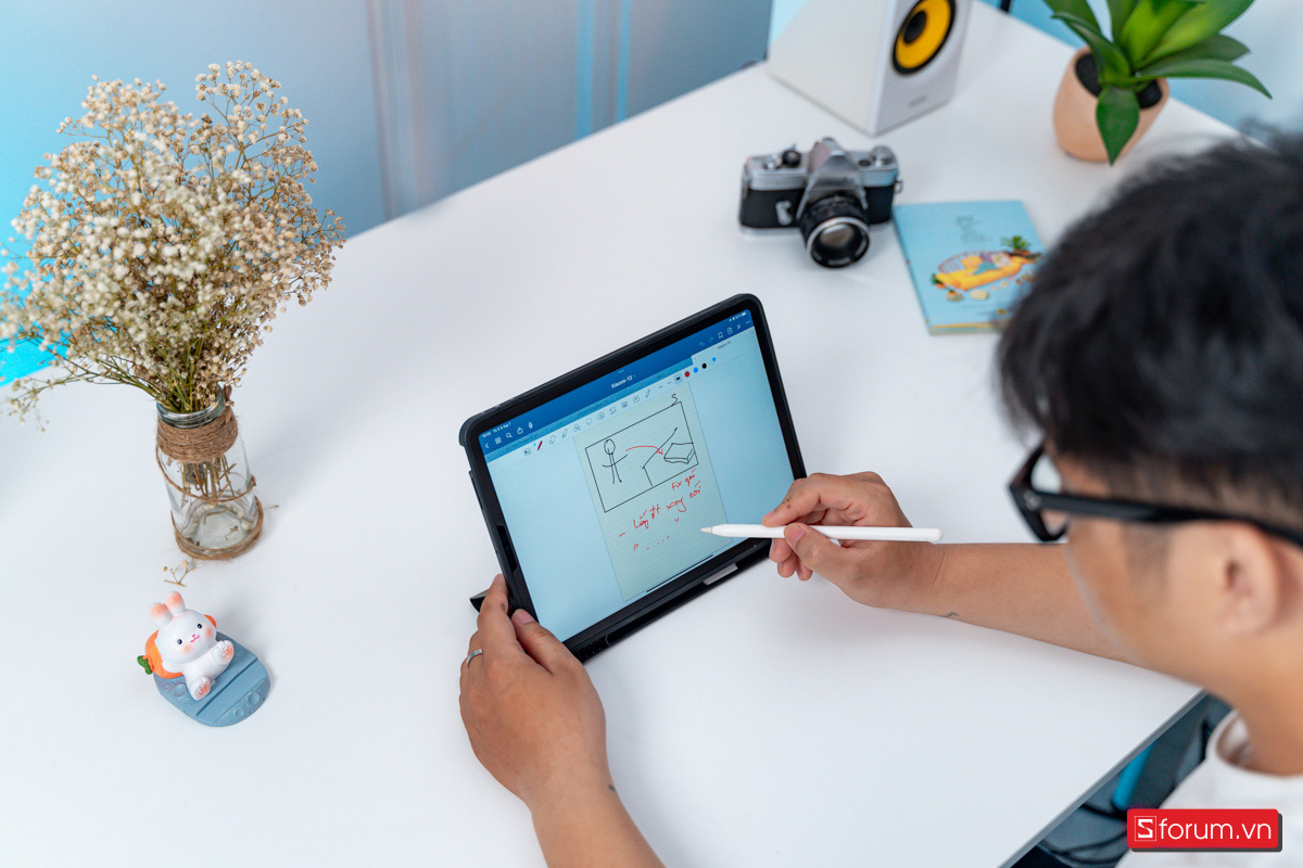 Mac và iPad: Bí quyết thông minh giúp sinh viên đại học thành công