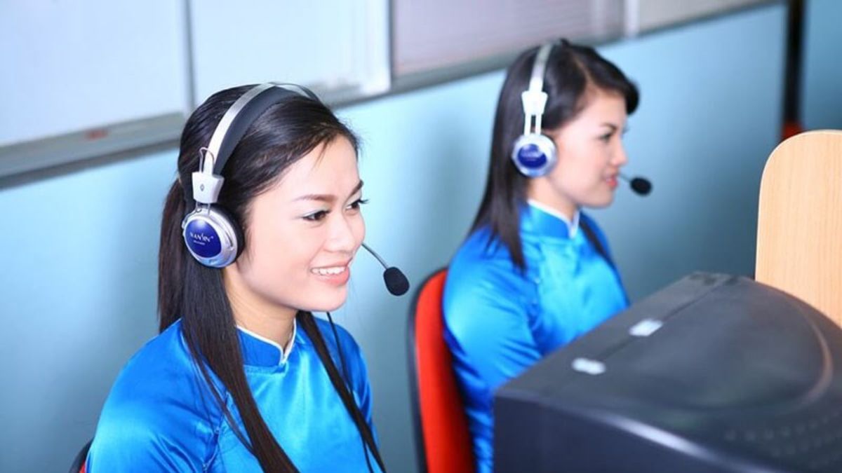 Tổng đài VNeID - Đường dây nóng hỗ trợ 24/7: Số điện thoại cần biết ngay ở người dân