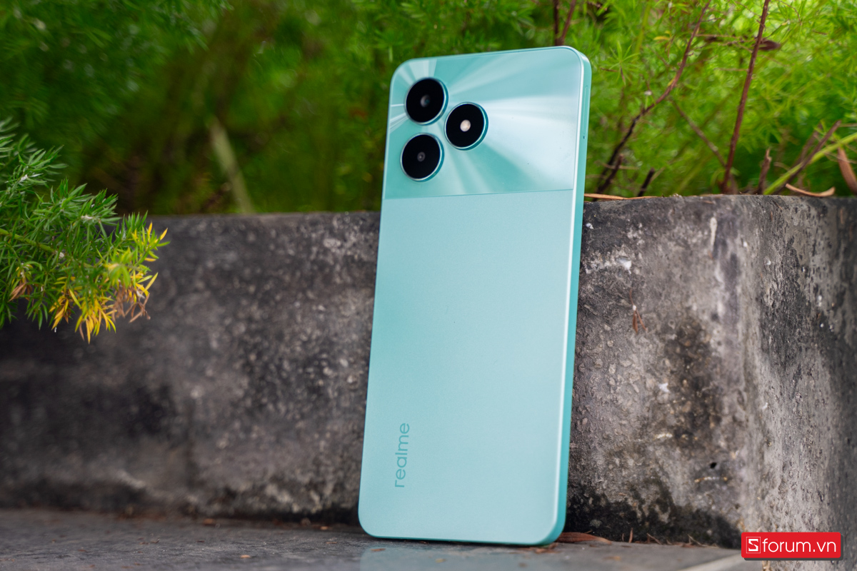 realme C51