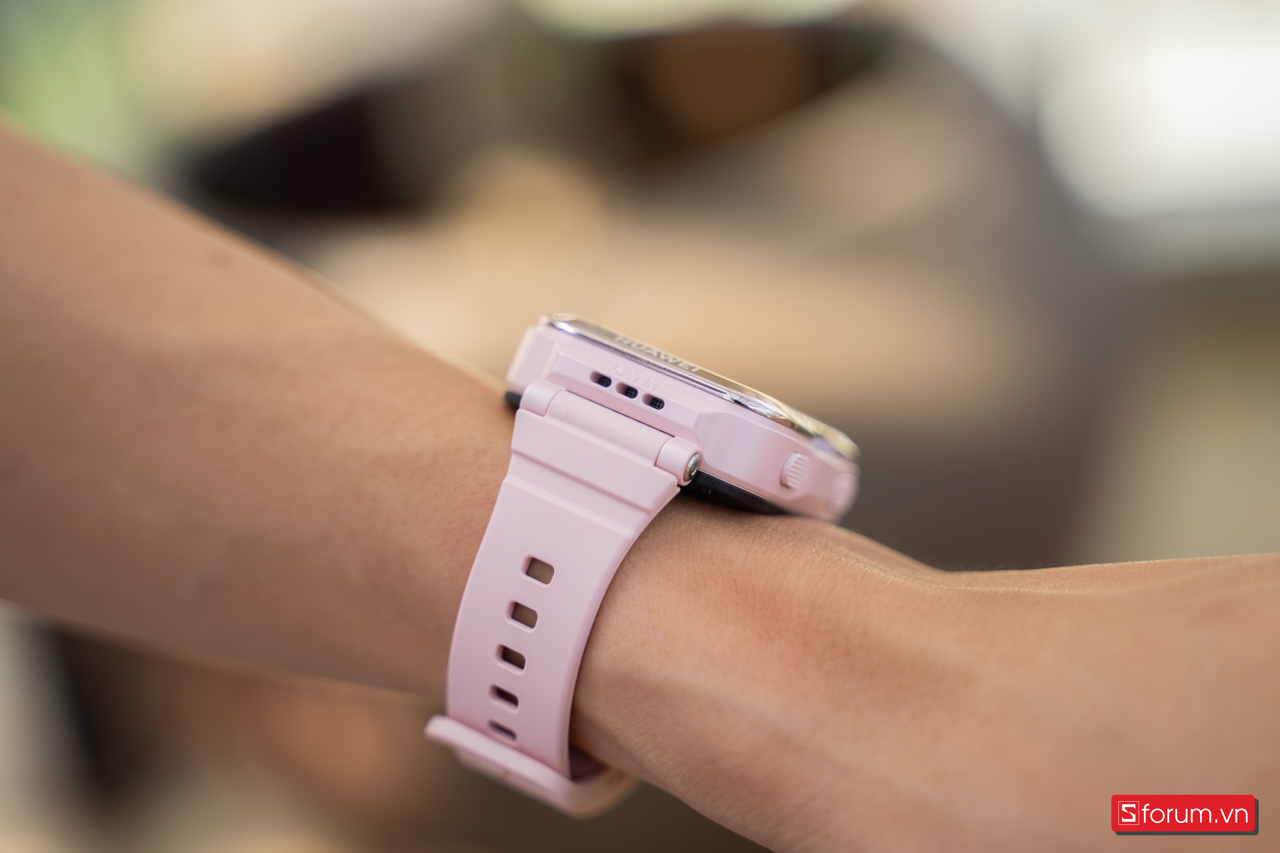 Đây là chiếc smartwatch giúp bạn an tâm khi con đi học, định vị GPS mọi ...