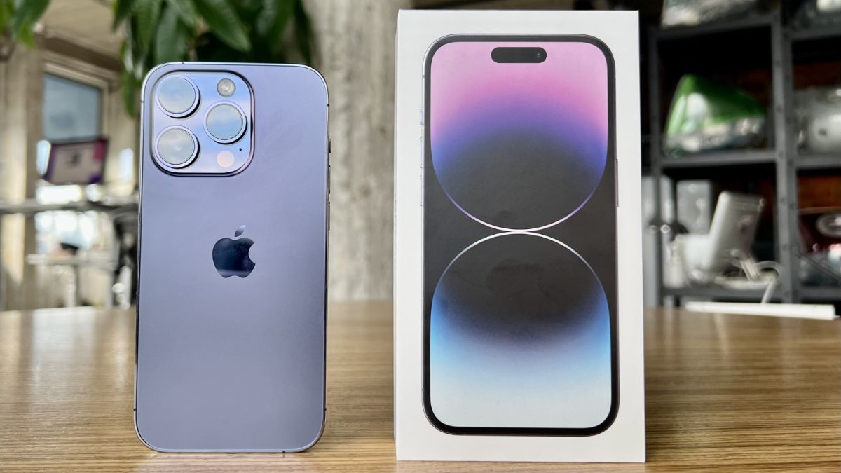 TOP 8 mẫu điện thoại iPhone 3 mắt (camera) sáng giá nhất năm
