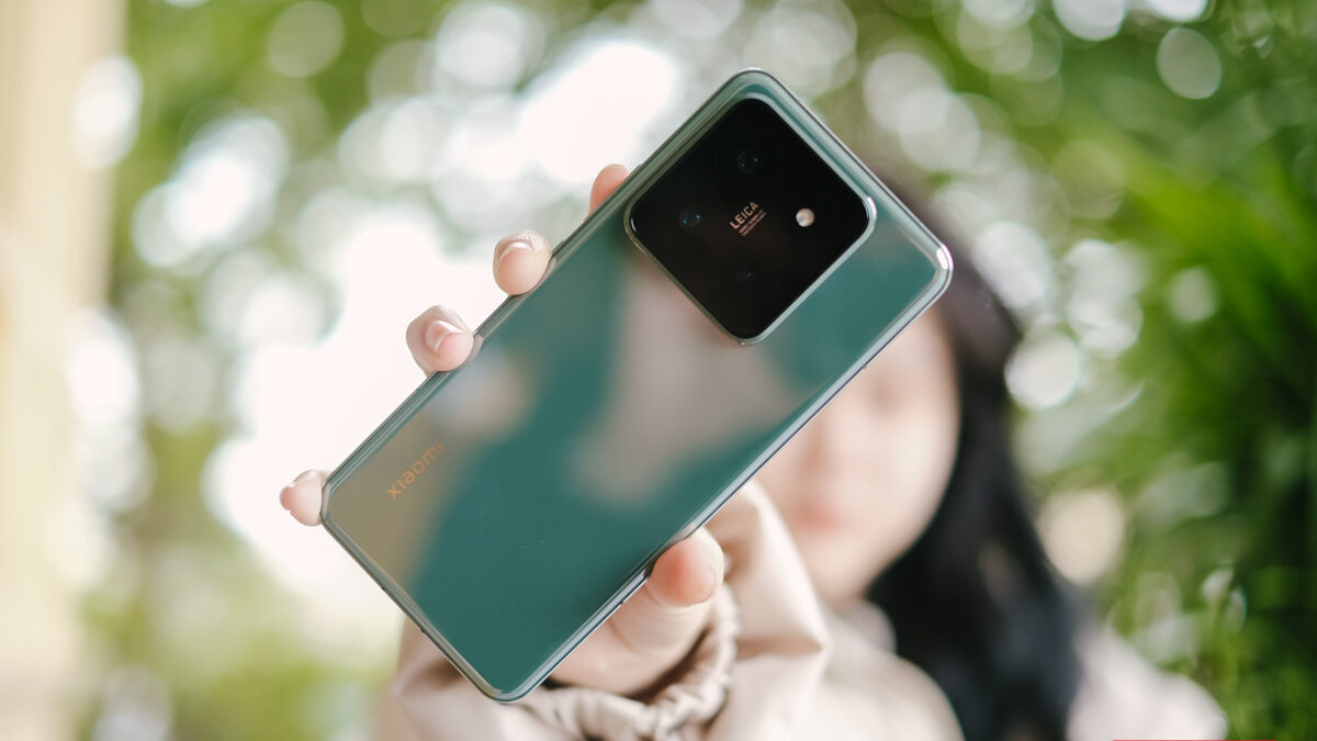 Trên tay Xiaomi 14 Pro: Phiên bản nâng cấp của Xiaomi 14, có tính năng camera "siêu đỉnh", sạc nhanh 120W nhưng không bán chính hãng