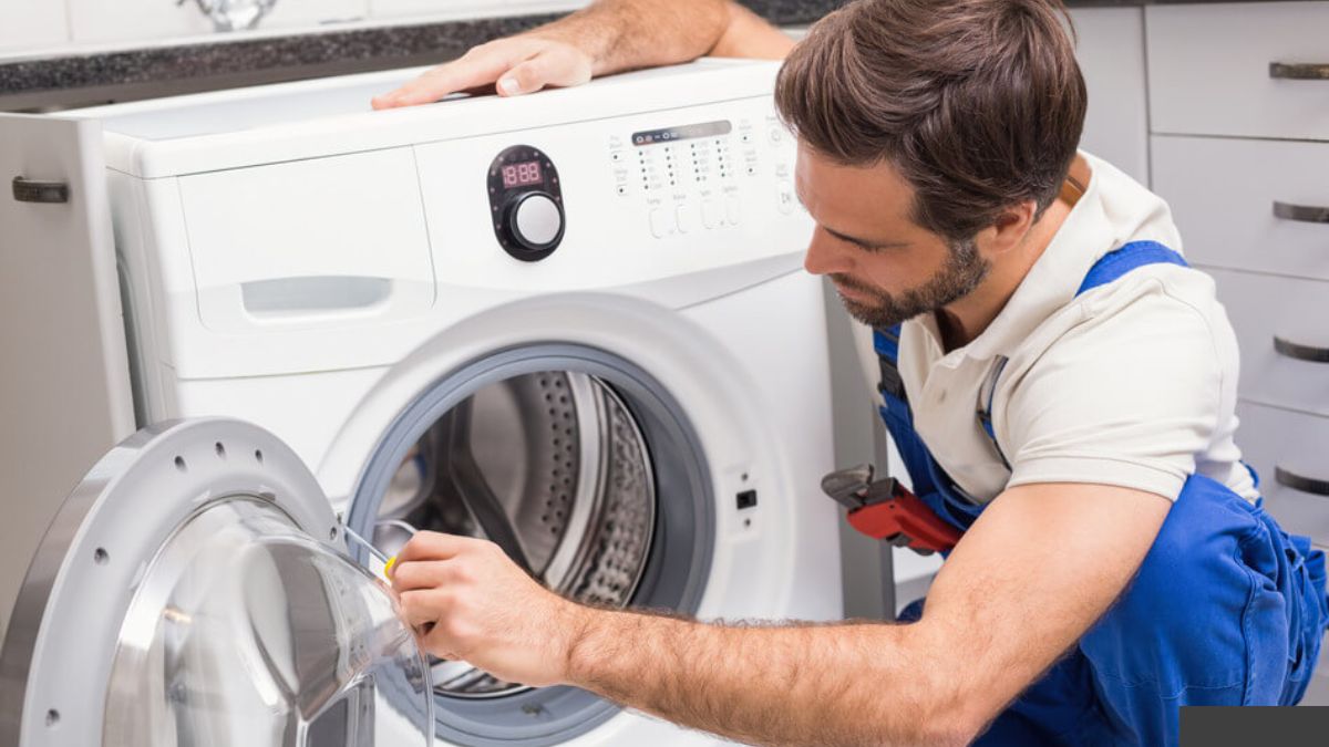 Máy giặt báo lỗi E1 là gì? Nguyên nhân và cách khắc phục lỗi trên máy giặt Aqua